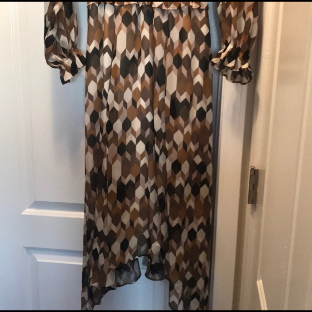 Banana Republic Geo Pattern Peasant Dress - Picture 6 of 11
